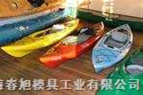 塑料皮划艇